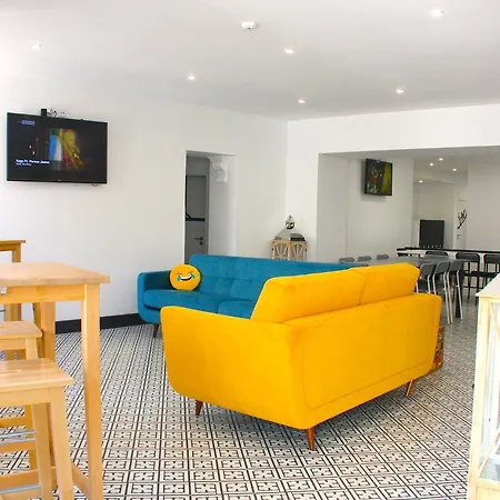 Hostel Sweet Cascais
